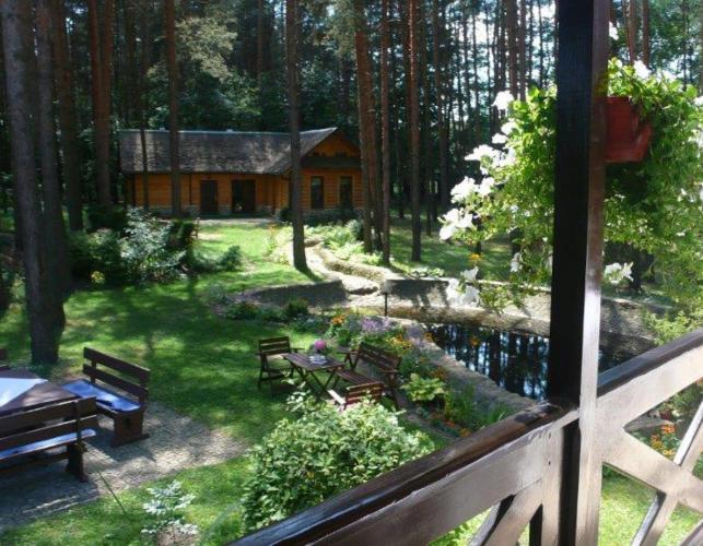 Przystanek Zofiowka Hotel Тушен Екстериор снимка